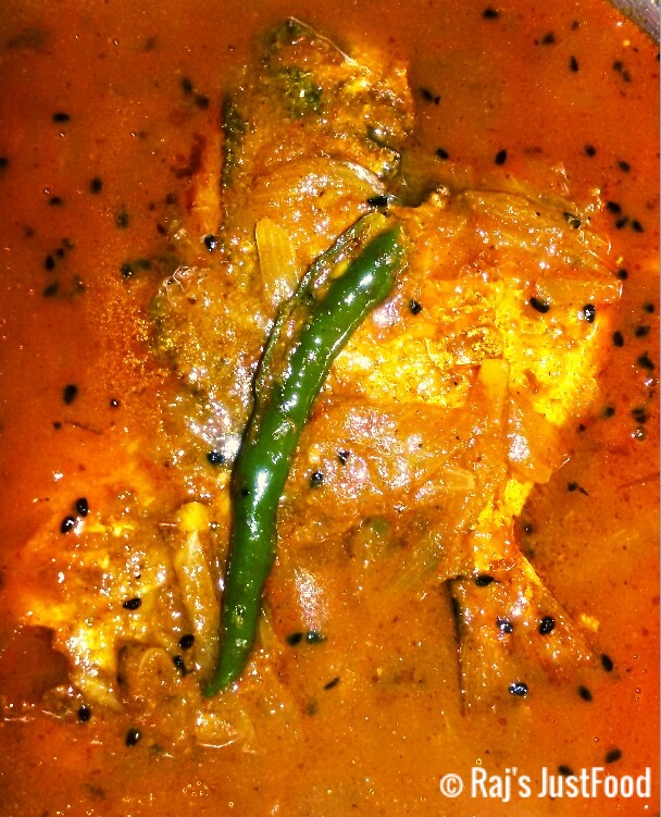 Pomfret curry store